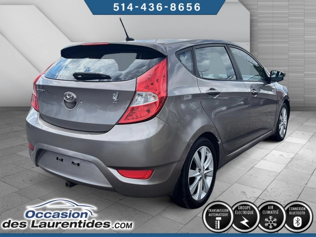 2012 Hyundai Accent  Main Image